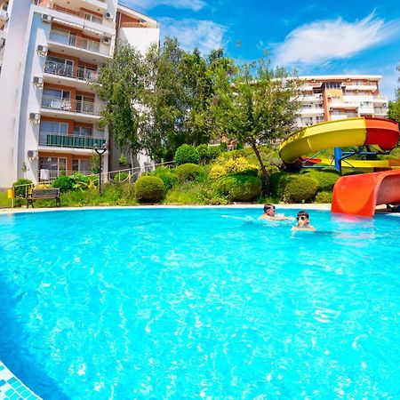 Crown Fort Club Свети-Влас Экстерьер фото