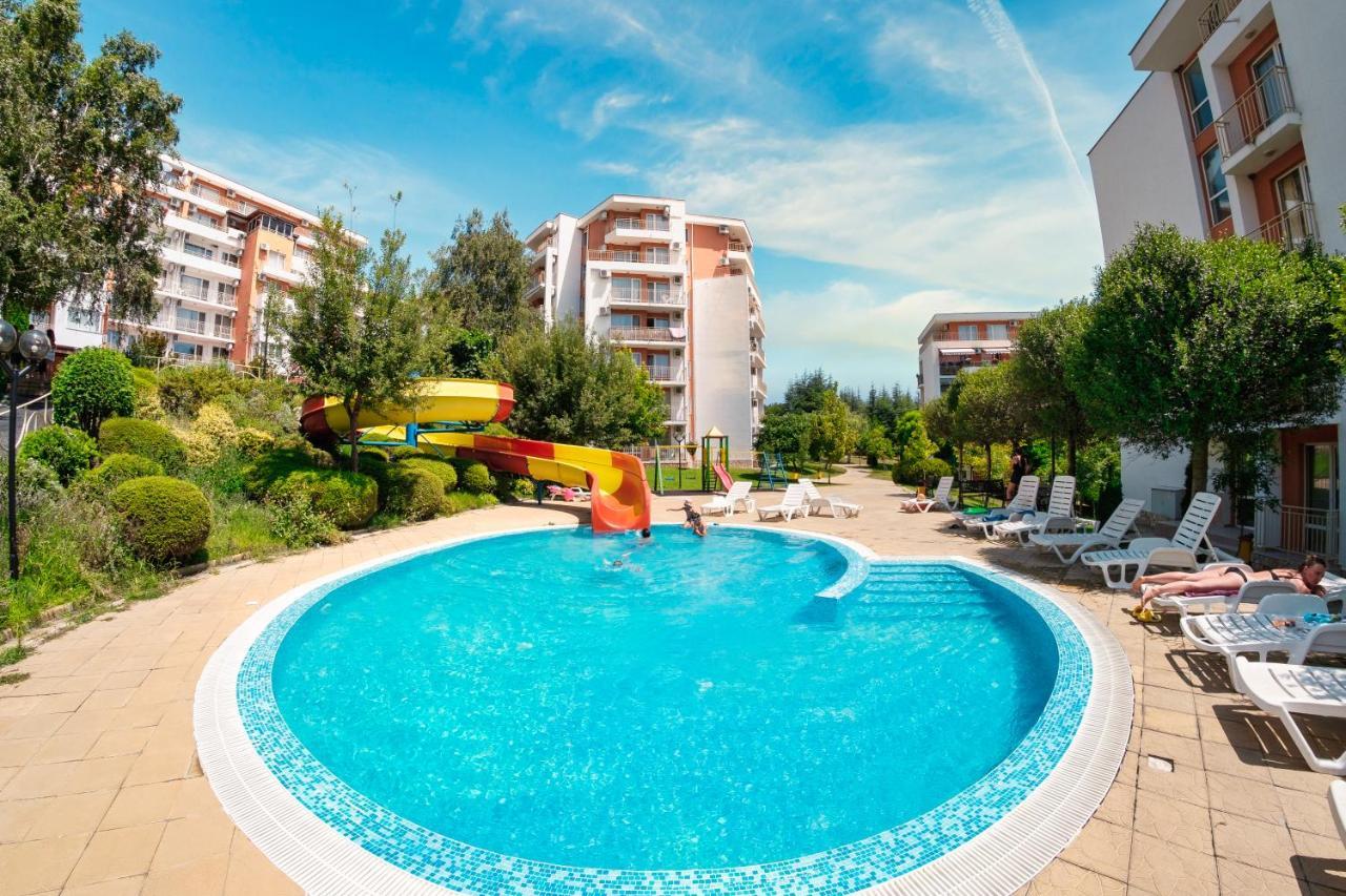 Crown Fort Club Свети-Влас Экстерьер фото