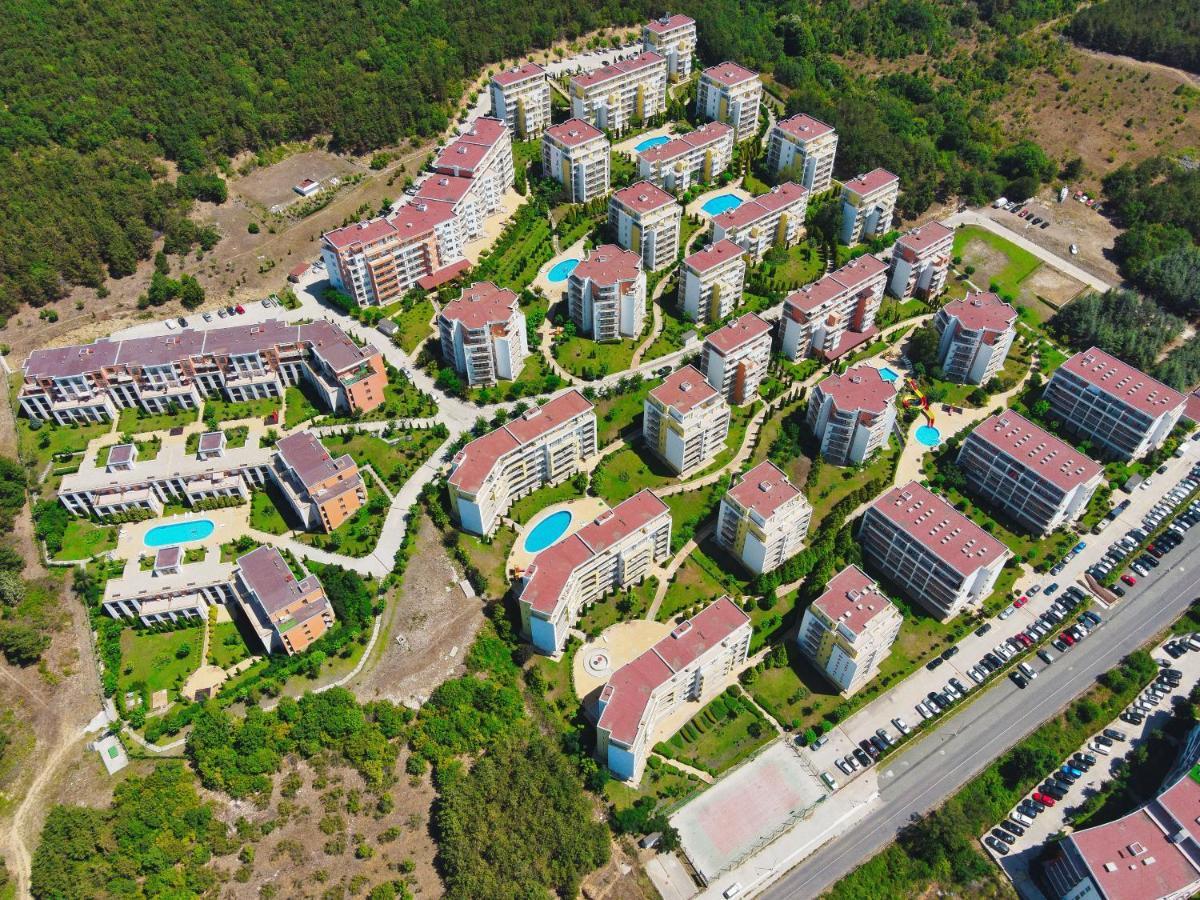Crown Fort Club Свети-Влас Экстерьер фото